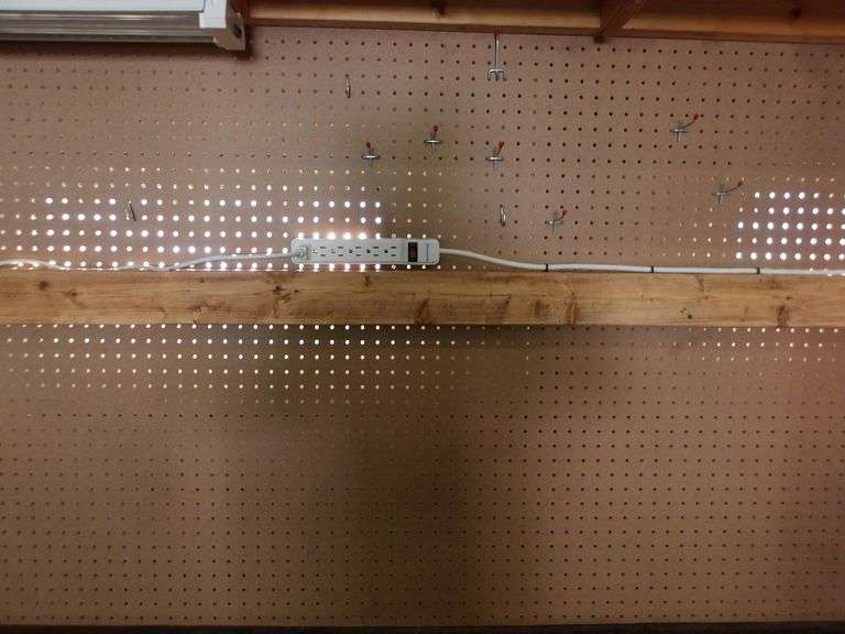 LARGE 2-Piece Work Bench w/Light! 86x30x78 (RD)