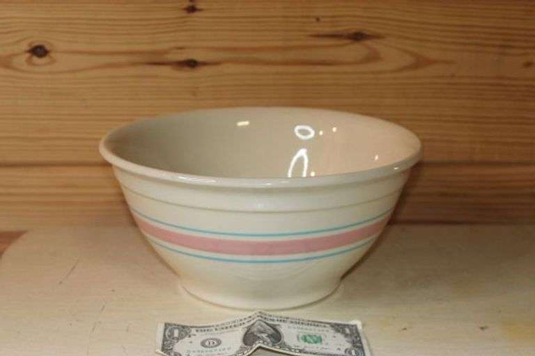 Vintage McCoy USA Pottery Mixing Bowl with Pink and Blue Stripes 0110.  W8B