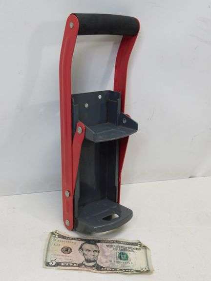 Wall Can Crusher
