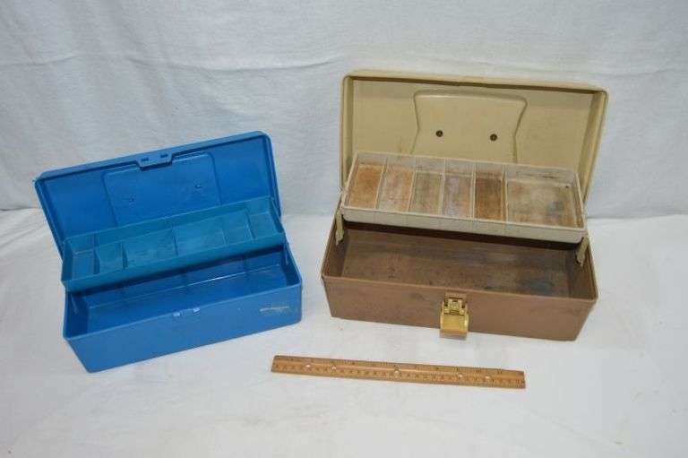2 STORAGE CONTAINERS