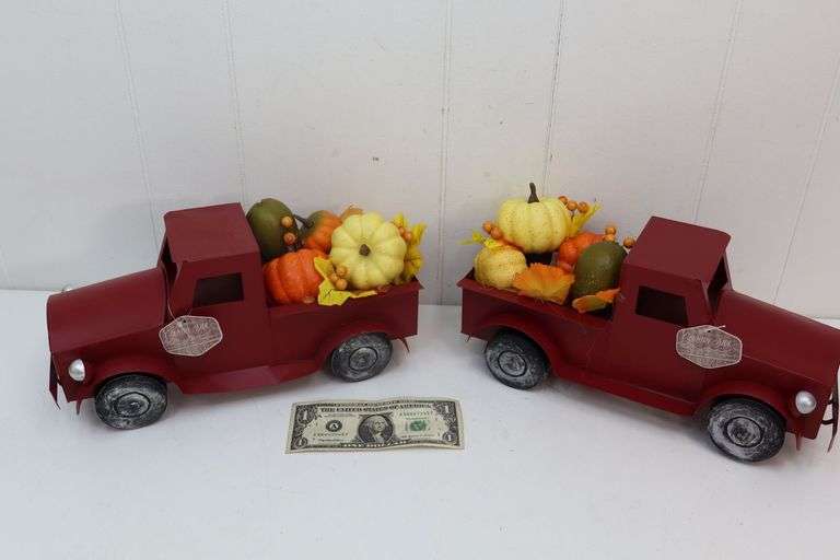 NEW Lot of TWO Country Side Metal Decorative Trucks! (5A)
