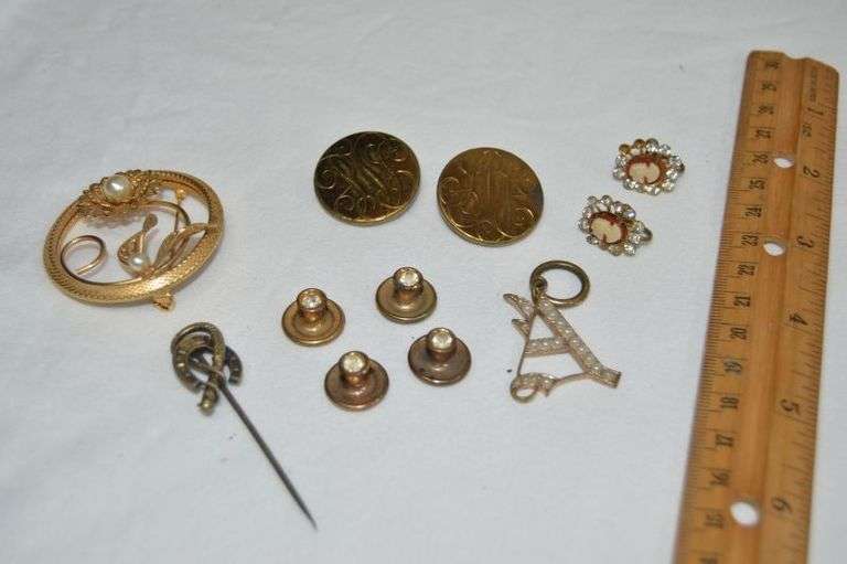 CAMEO EARRINGS, BUTTONS & MORE
