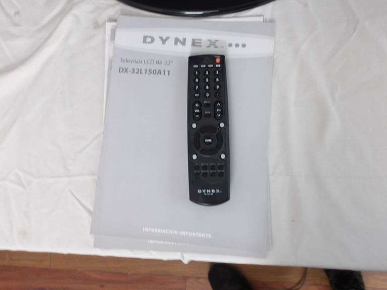Dynex 32" TV w/Remote! (RD)