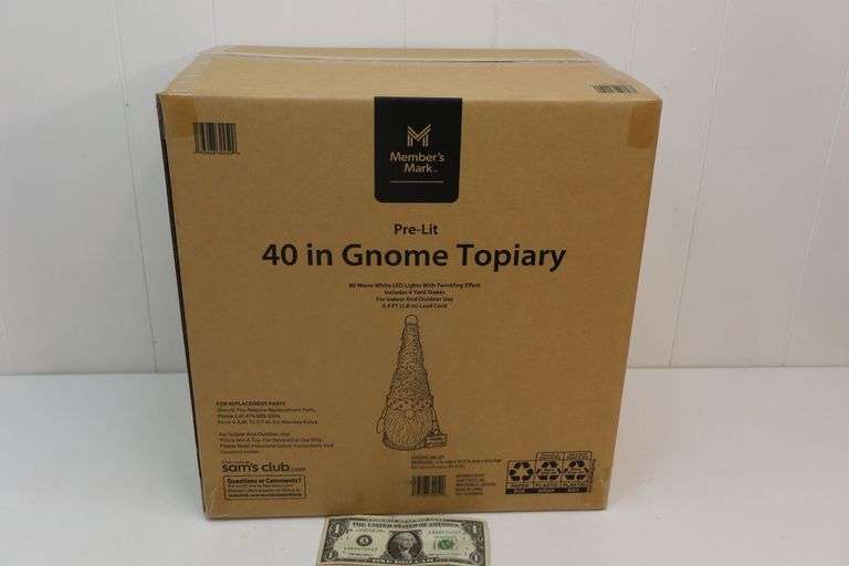 NEW Member's Mark Pre-Lit 40" Indoor/Outdoor Gnome Topiary! (4C)