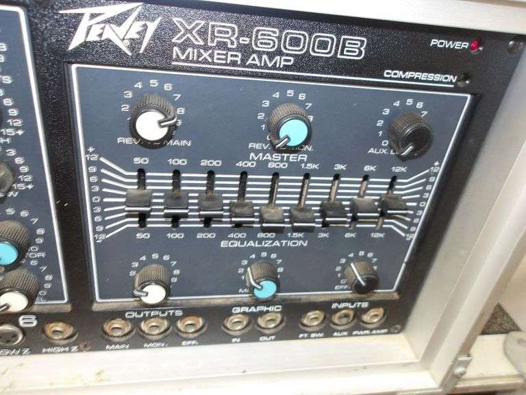 $$$ Peavey XR-600B Mixer Amp AND Pair of Peavey Speaker Cabinets! NICE! (RD)