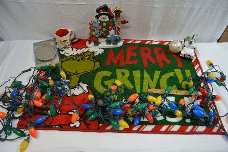 CHRISTMAS LOT