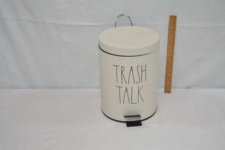 CUTE WASTEBASKET