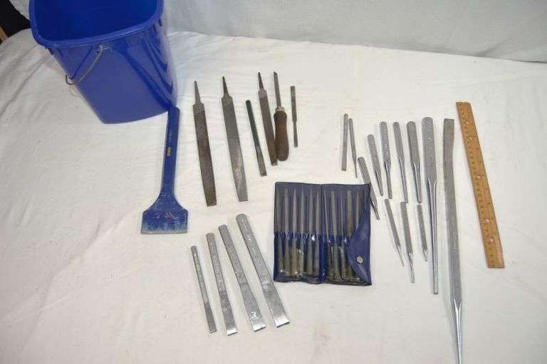 PUNCHES AND CHISELS - NICE SET