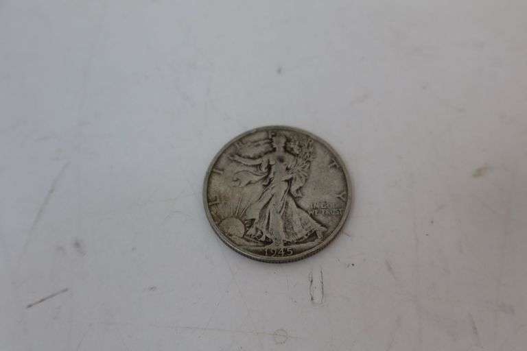 1945 Walking Liberty Half-Dollar! 90% Silver! (DC)