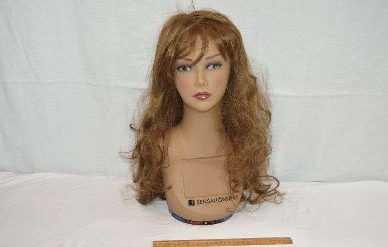 LONG WAVY WIG WITH BANGS. STAND NOT INCLUDED