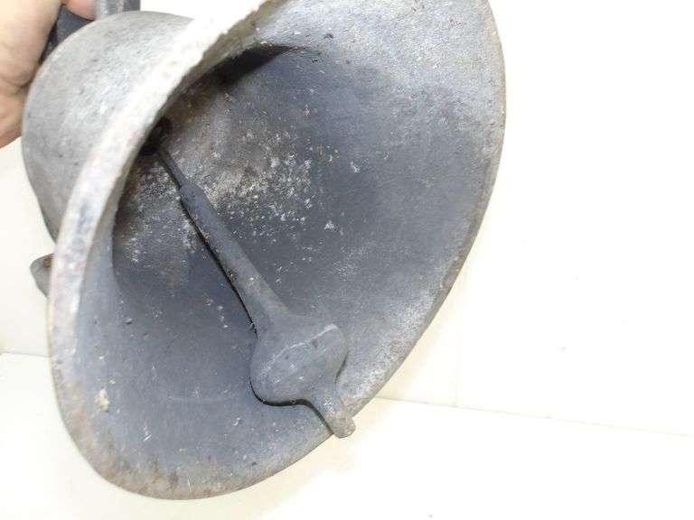 $ Awesome Antique Wall-Mount Cast Aluminum School Bell! Complete! Works great! (9D)