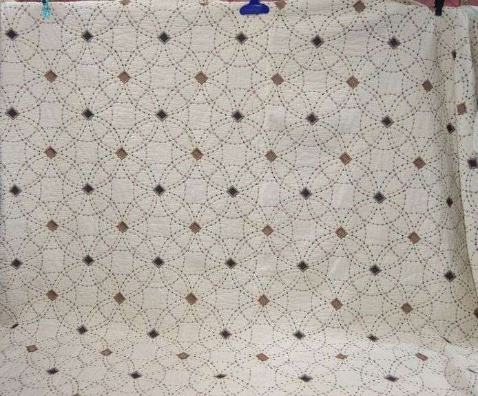 HOME CLASSICS TWIN SIZE QUILT BEDSPREAD