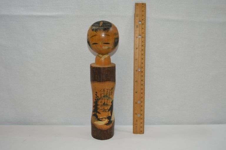 WOODEN HAND CARVED BOBBLE HEAD WOMAN ASIAN FOLK ART