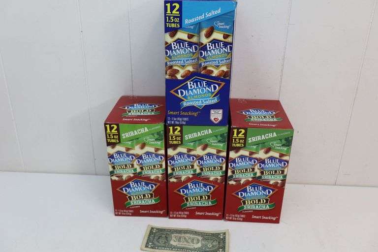 NEW Lot of FOUR 12-Count Boxes of Blue Diamond Almonds! Roasted Salted & Bold Siracha! (8B)
