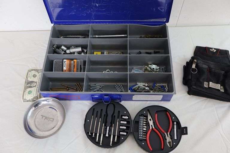 Winzer Metal Organizer Case, Contents & More! (13B)