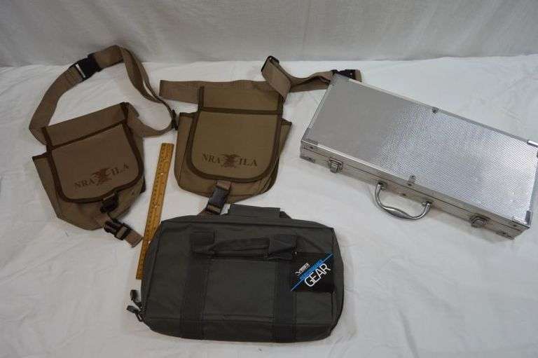 ASSORTED BAGS AND CARRYING CASE