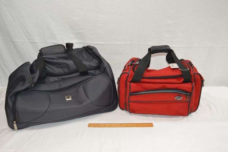 TRAVEL BAGS