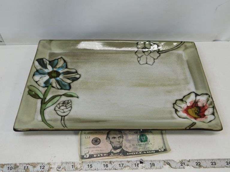 Very nice  Square Platter