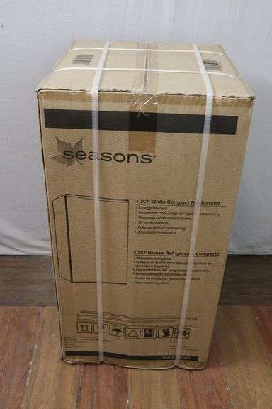 $ NEW Seasons 3.3 cu ft Mini Fridge! (RD)