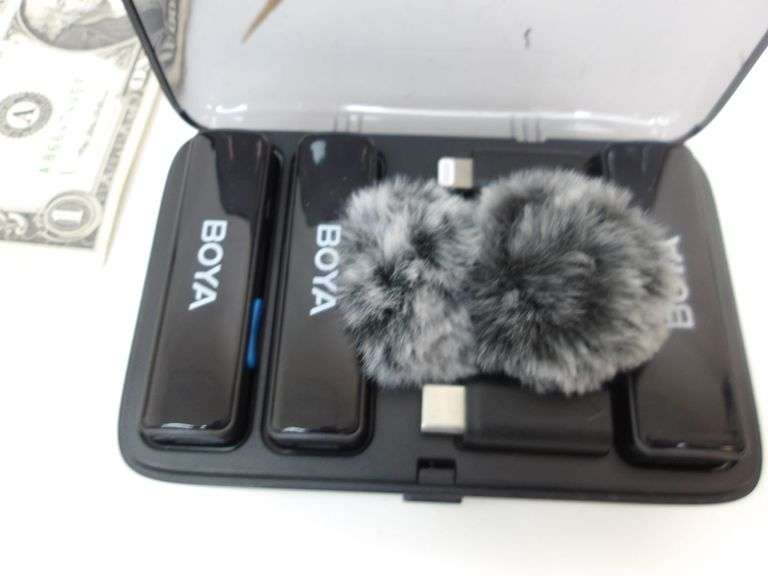 $ NEW Boya Mini Lapel Wireless 2PC Microphones Set! (1C)