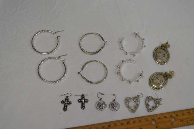 FASHION EARRINGS