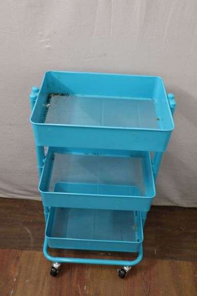 Metal 3-Tier Rolling Cart! Just needs some cleaning! (RD)