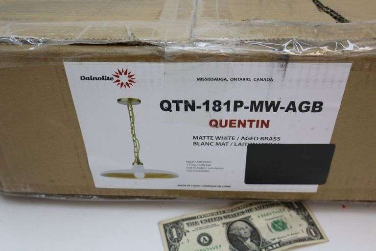 NEW Dainolite "Quentin" Brass/Matte White Hanging Light Fixture! (5A)