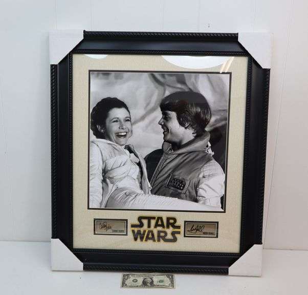 $ Awesome Large Framed 27" x 24" Star Wars Memorabilia! Nice! (13A)