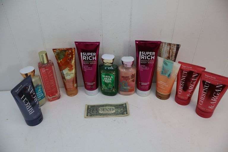 Lot of TWELVE Assorted Full-Size Bath & Body Works Scrubs, Lotions & MORE!  All are NEW/BARELY used. (10B)