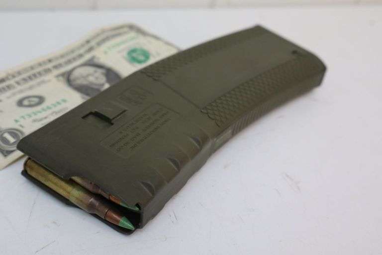 AR-15 Magazine! FULL of .556! (9B)