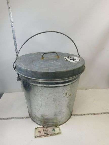 Medium size Galvanized Container with lid-
