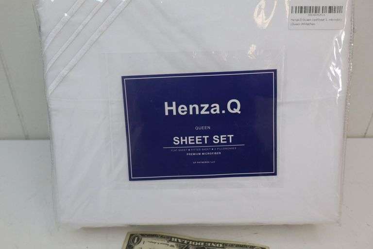 NEW Queen Size 4PC Microfiber Sheet Set! (1C)