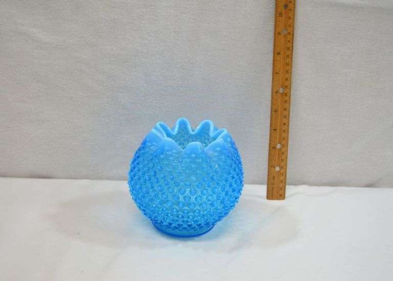 FENTON BLUE HOBNAIL ROSE BOWL