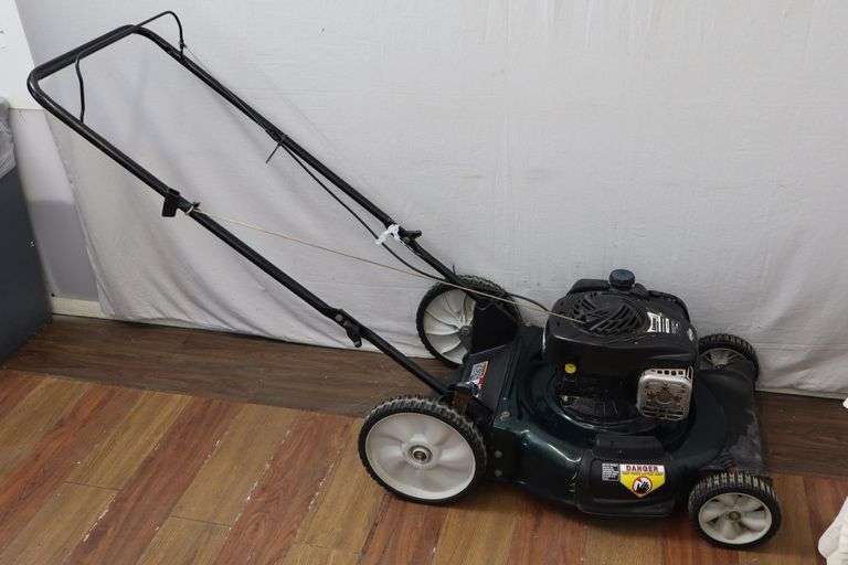 Bolens 21" Lawnmower! Runs great! (RD)