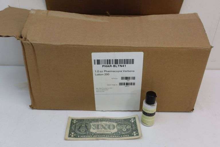 NEW 200-COUNT Case of Pharmacopia 1oz Organic Verbena Body Lotion! (6D)