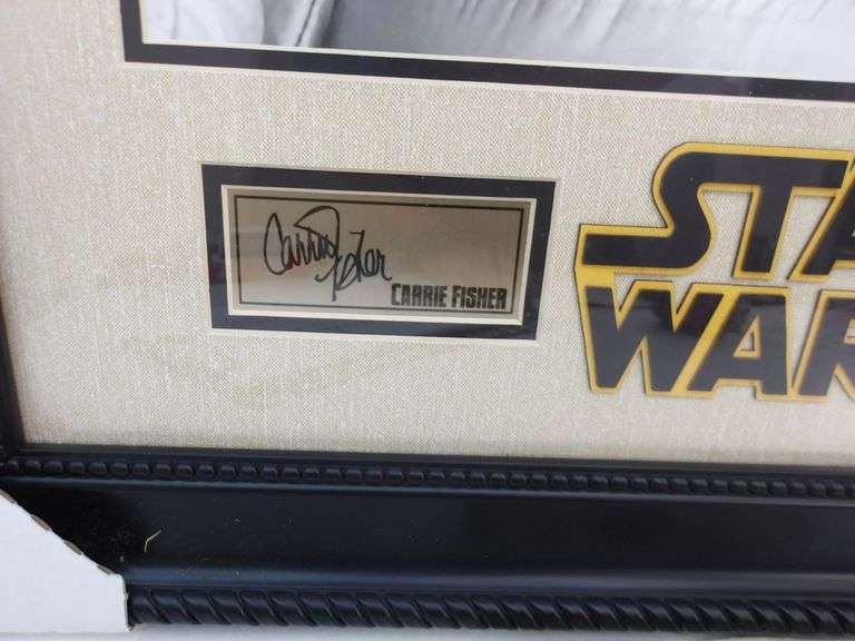 $ Awesome Large Framed 27" x 24" Star Wars Memorabilia! Nice! (13A)