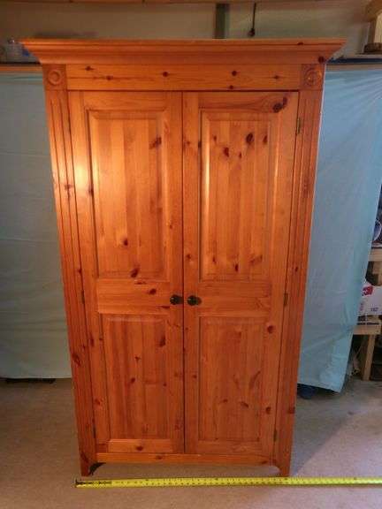 Very nice Pine all wooden cabinet 36x24x68" - 2 pics