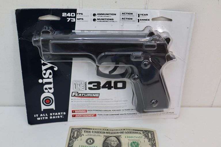 NEW Daisy PowerLine Model 340 High Powered Air Pistol! (11C)
