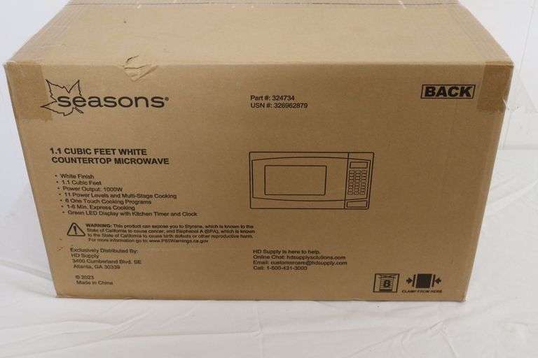 NEW Seasons 1.1 cu ft Microwave! White. (14D)