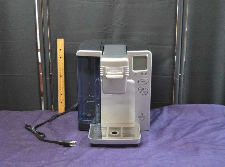 CUISINART COFFEE MAKER