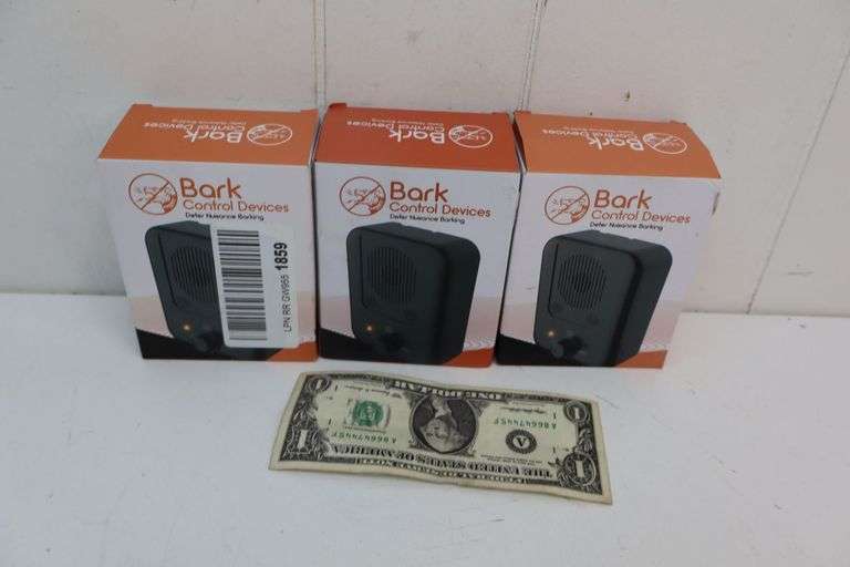 NEW Lot of THREE Ultrasonic Bark Control Devices! (2E)
