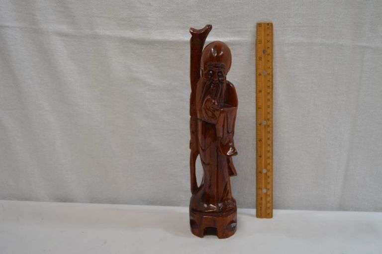 HAND CARVED WOODEN MAN FOLK ART STATUE