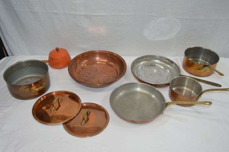 ASSORTED COPPER POTS & PANS