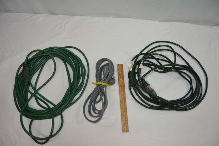 EXTENSION CORDS