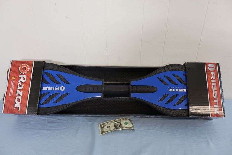 NEW Razor RipStik Caster Board! (4C)