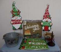 CUTE Lot of ALL NEW Holiday Décor! (7A)