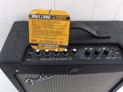 $ Fender Mustang II Guitar Amp! Excellent condition! (W1)
