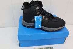 NEW Lamincoa Winter Boots! Size M9/W10.5 (6B)