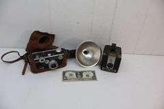 Vintage Brownie Hawkeye AND Targus Cameras w/Accessories! (12D)