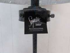 Ashley Table Lamp! (2A)